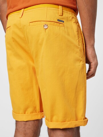 Regular Pantalon chino TOM TAILOR en jaune