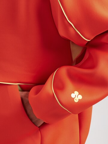 Sweat-shirt Nike Sportswear en rouge