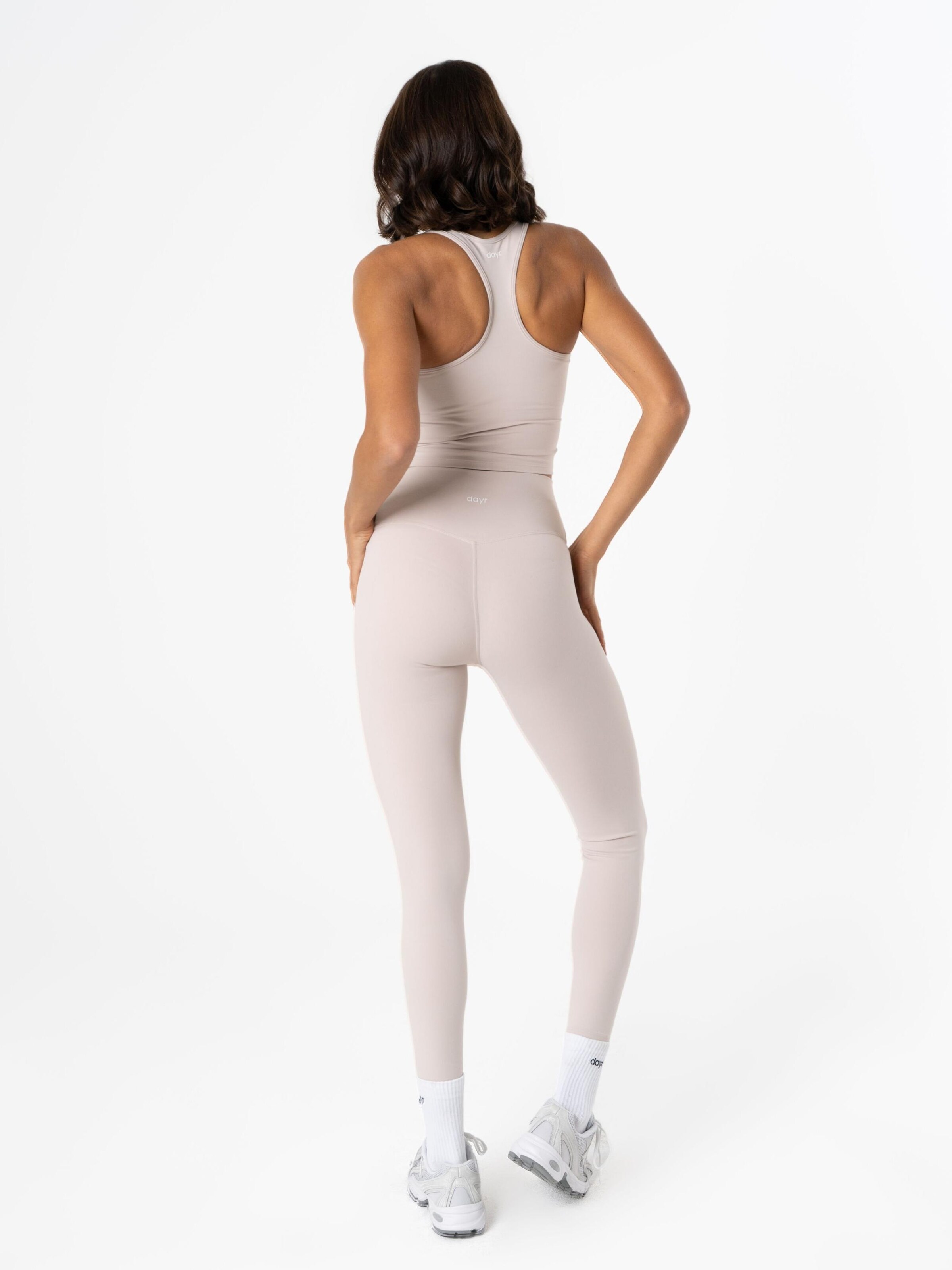 Skinny Leggings 'Essential' di dayr in beige