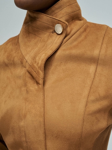 Salsa Jeans Tussenjas in Bruin