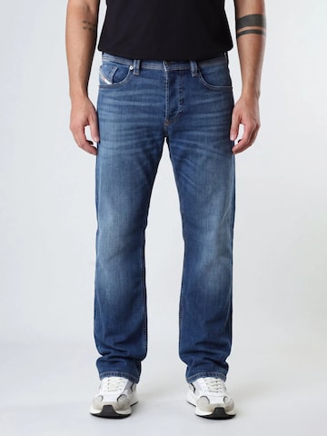 regular Jeans 'MARKEE' di DIESEL in blu