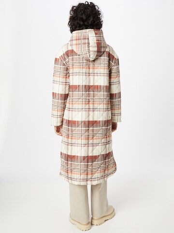 Esmé Studios Between-Seasons Coat in Mixed colors