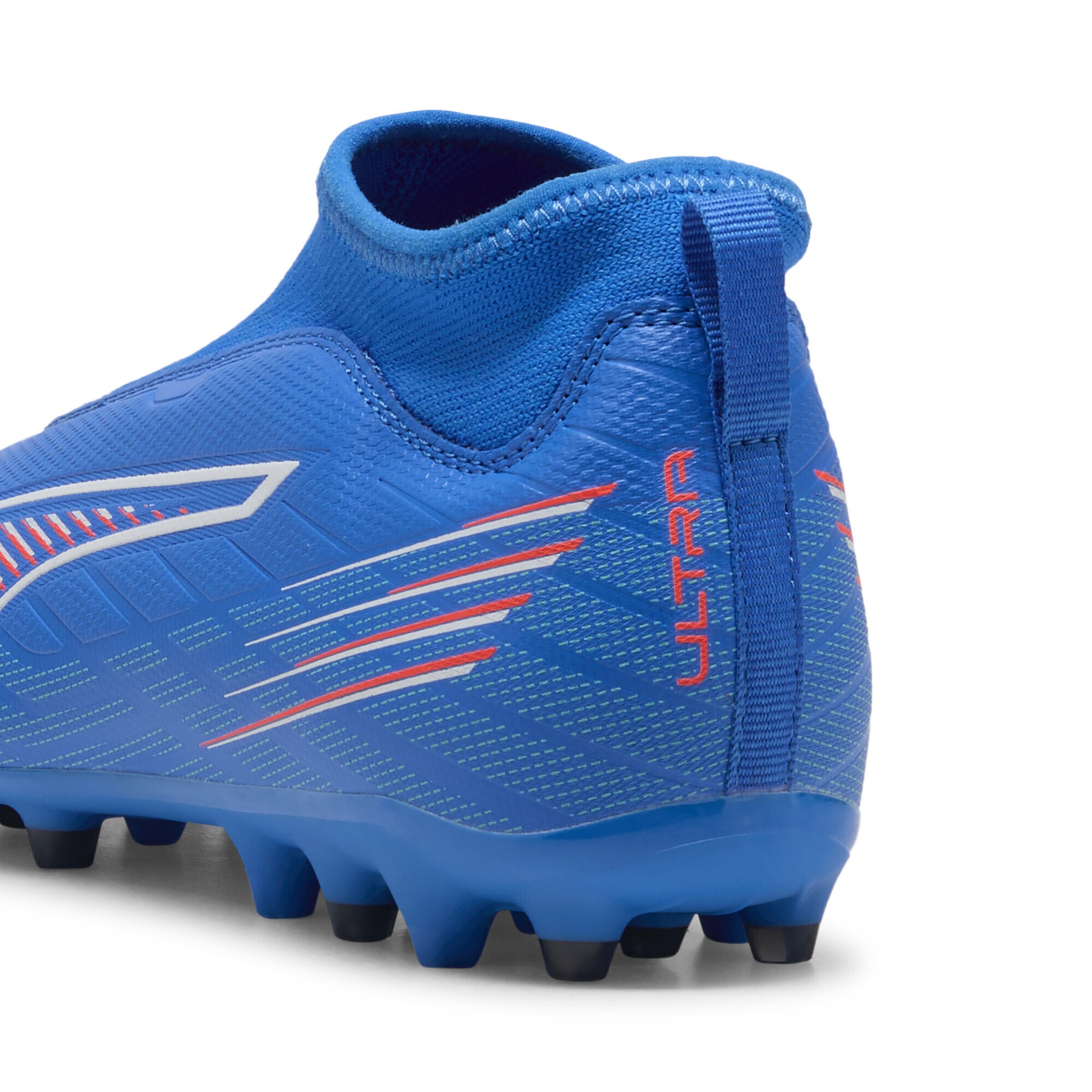 PUMA Fußballschuh 'Ultra 6 Match+' in Blau