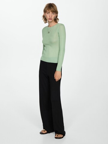 Wide leg Pantaloni 'ALMIBAR' de la MANGO pe negru