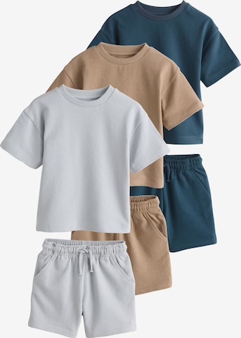 Next Set in Braun: Vorderseite