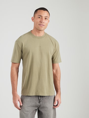 Tricou de la HOLLISTER pe verde: față