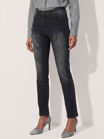 MADELEINE Regular Jeans in Black