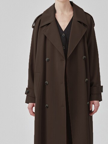 modström Between-Seasons Coat 'Evie' in Brown