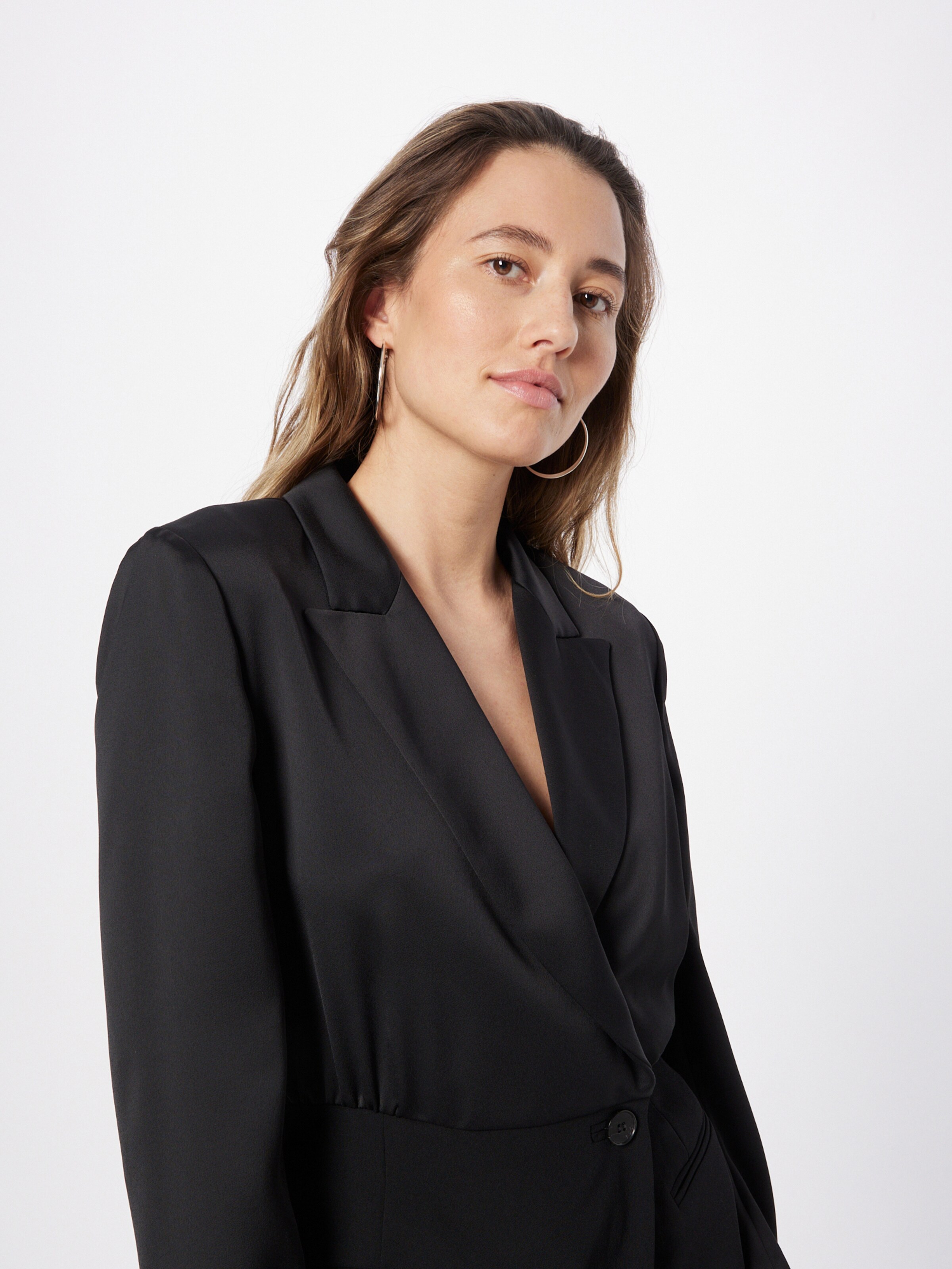 Marella Jurk POLIS in Zwart ABOUT YOU