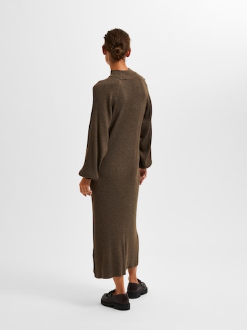 SELECTED FEMME Knitted dress 'NAPPY' in Brown