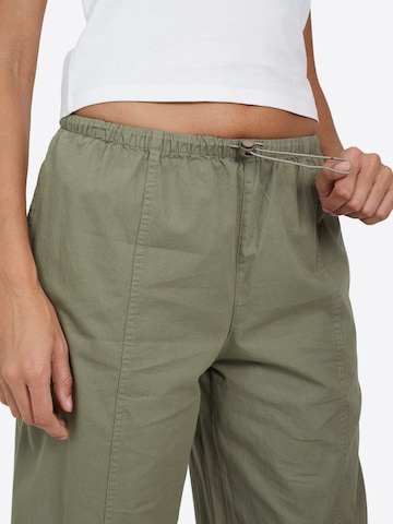 BRAVE SOUL Wide leg Broek in Groen