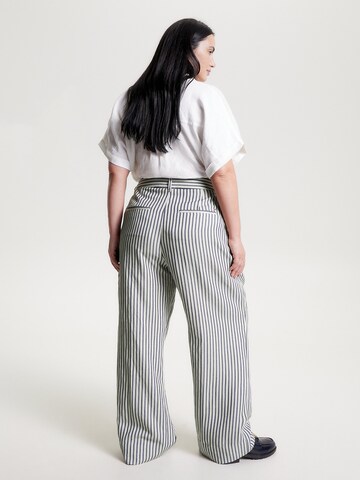 Wide Leg Pantalon à pince Tommy Hilfiger Curve en blanc