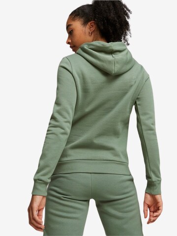 PUMA - Sweatshirt de desporto 'Essentials' em verde