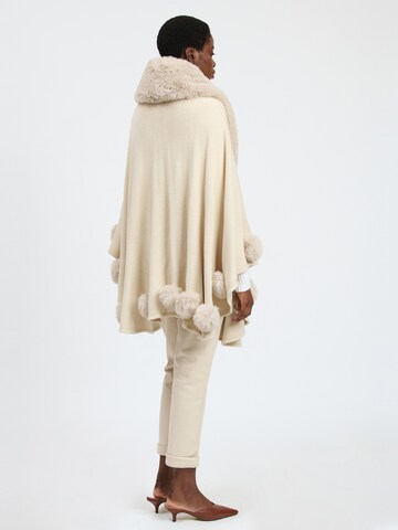 Influencer Кейп в Бежевый