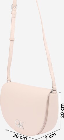 Calvin Klein Crossbody Bag in Pink