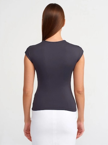 Dilvin Shirt in Grey