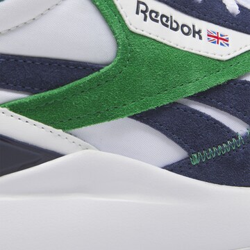 Sneaker bassa di Reebok in nero