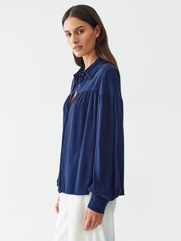 Calli - Blusa 'WILEY ' em azul