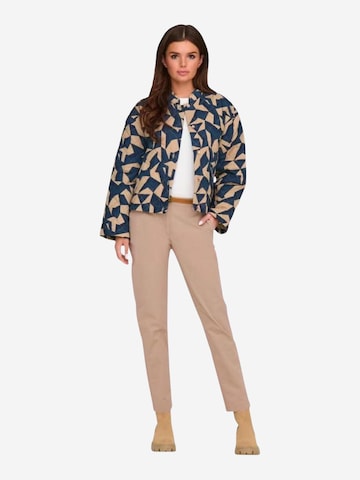 regular Pantaloni 'JDYCHICAGO MW BELT CHINO PANTS WVN NOOS 15311897' di Jaqueline de Yong in beige