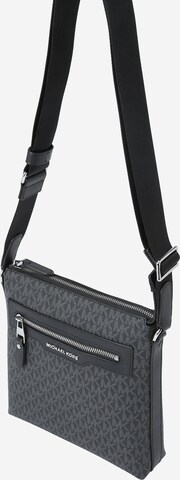 Michael Kors Umhängetasche in Schwarz