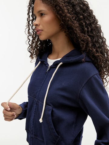 Pull&Bear Sweatjacke in Blau