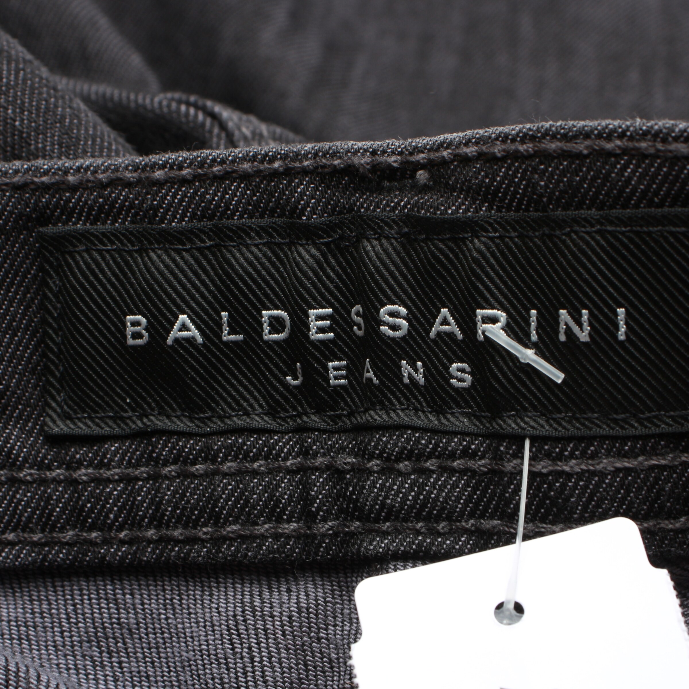 Baldessarini Jeans in 46 in Black