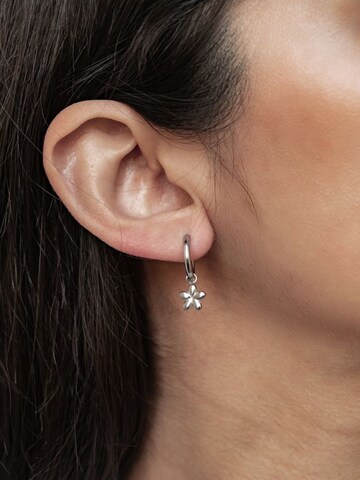 Boucles d'oreilles 'Daisy Bold' Hey Happiness en argent : devant