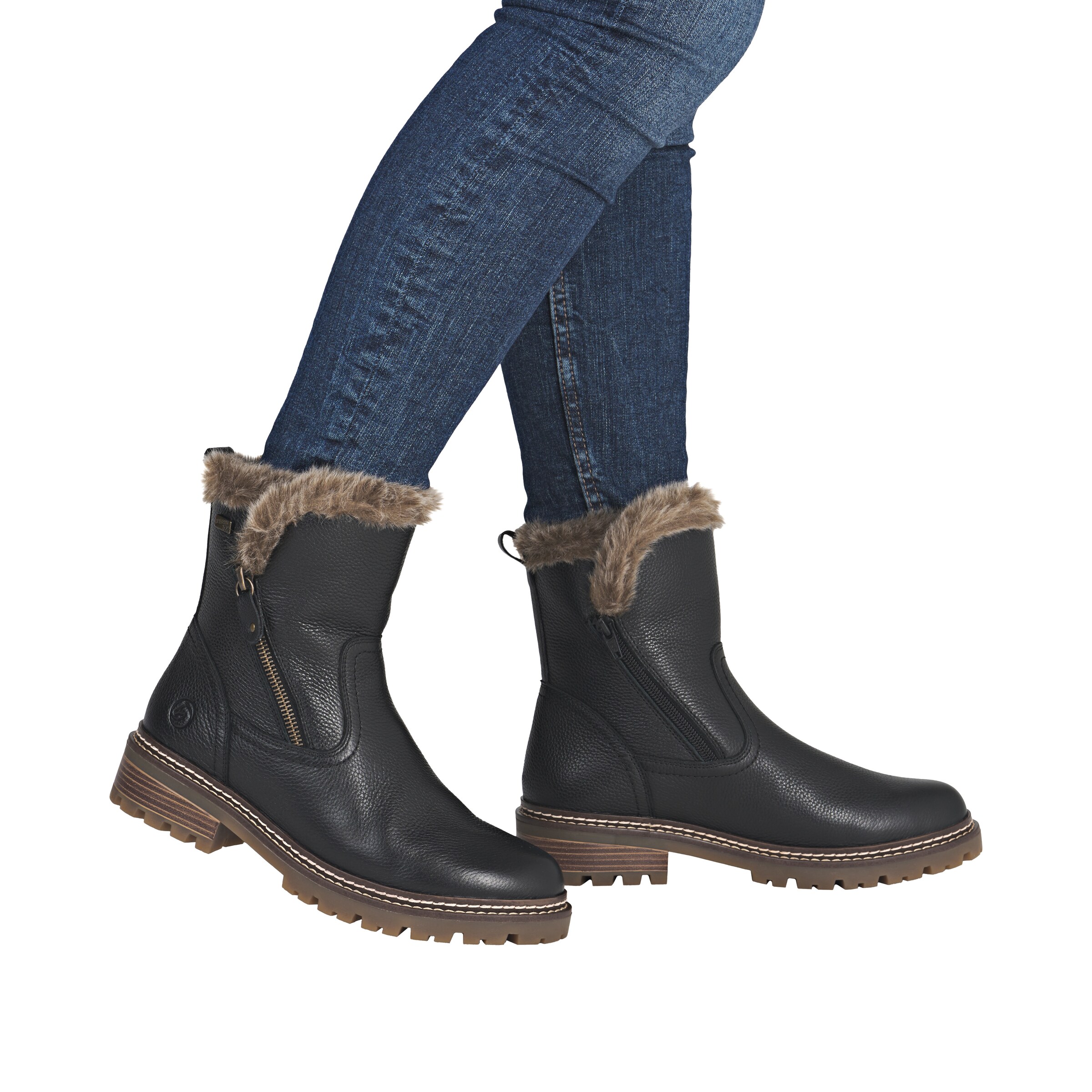 REMONTE Stiefelette in Schwarz