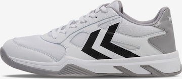 Hummel Athletic Shoes in White: front