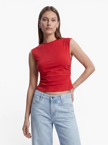 YAS Top 'YASPina' in Red: front