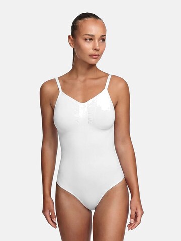 Body modelant 'Sculpting Shapewear mit String' cfab (formerly creamy fabrics) en blanc : devant