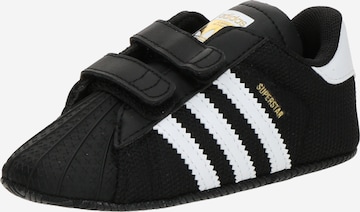 Sneaker 'SUPERSTAR' di ADIDAS ORIGINALS in nero: frontale