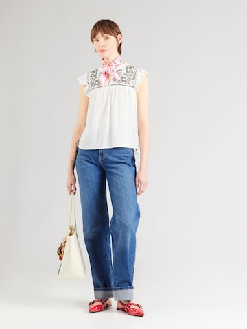 Bluză 'ONLVESTINE' de la ONLY pe alb