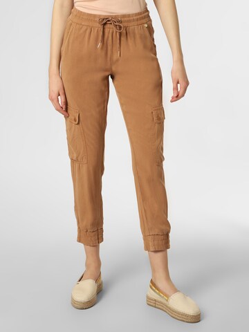 Rich & Royal Regular Cargo Pants in Brown: front