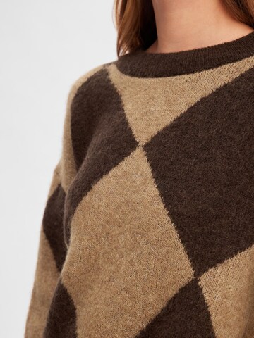 SELECTED FEMME Sweater in Brown