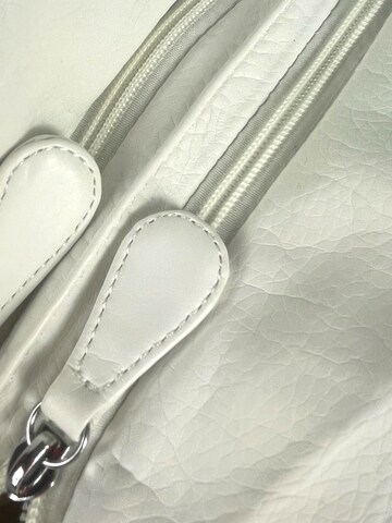 Kumixi Handtasche in Weiß