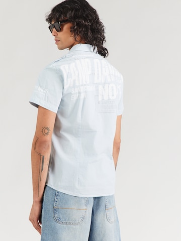 Coupe slim Chemise CAMP DAVID en bleu : devant