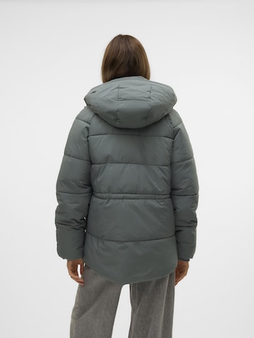 VERO MODA Winter Jacket 'DIANA' in Green