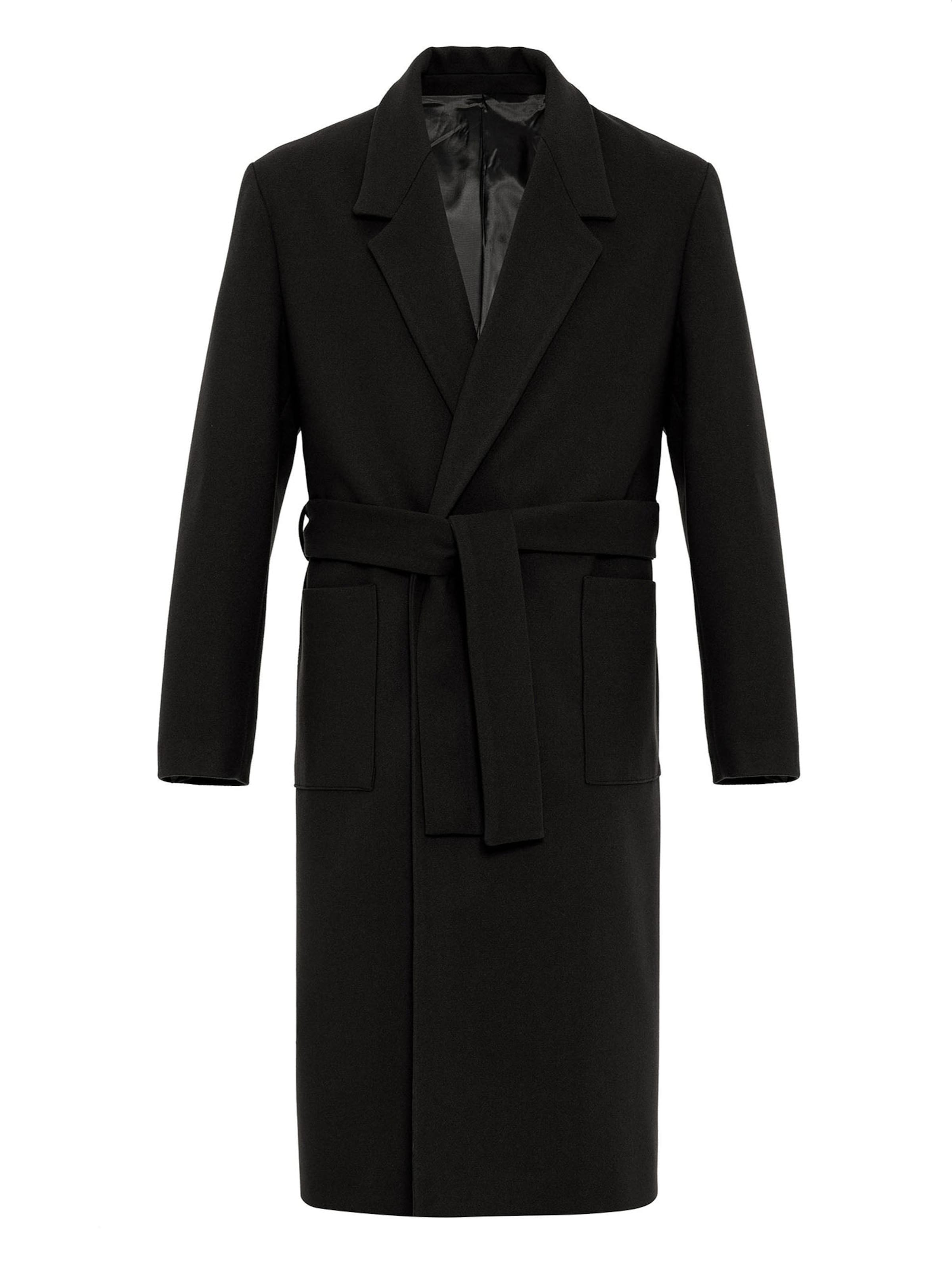 Antioch Between-seasons coat in Black: front