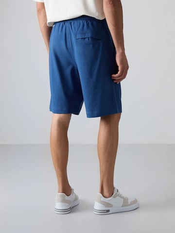 Tommy Life Regular Pants in Blue