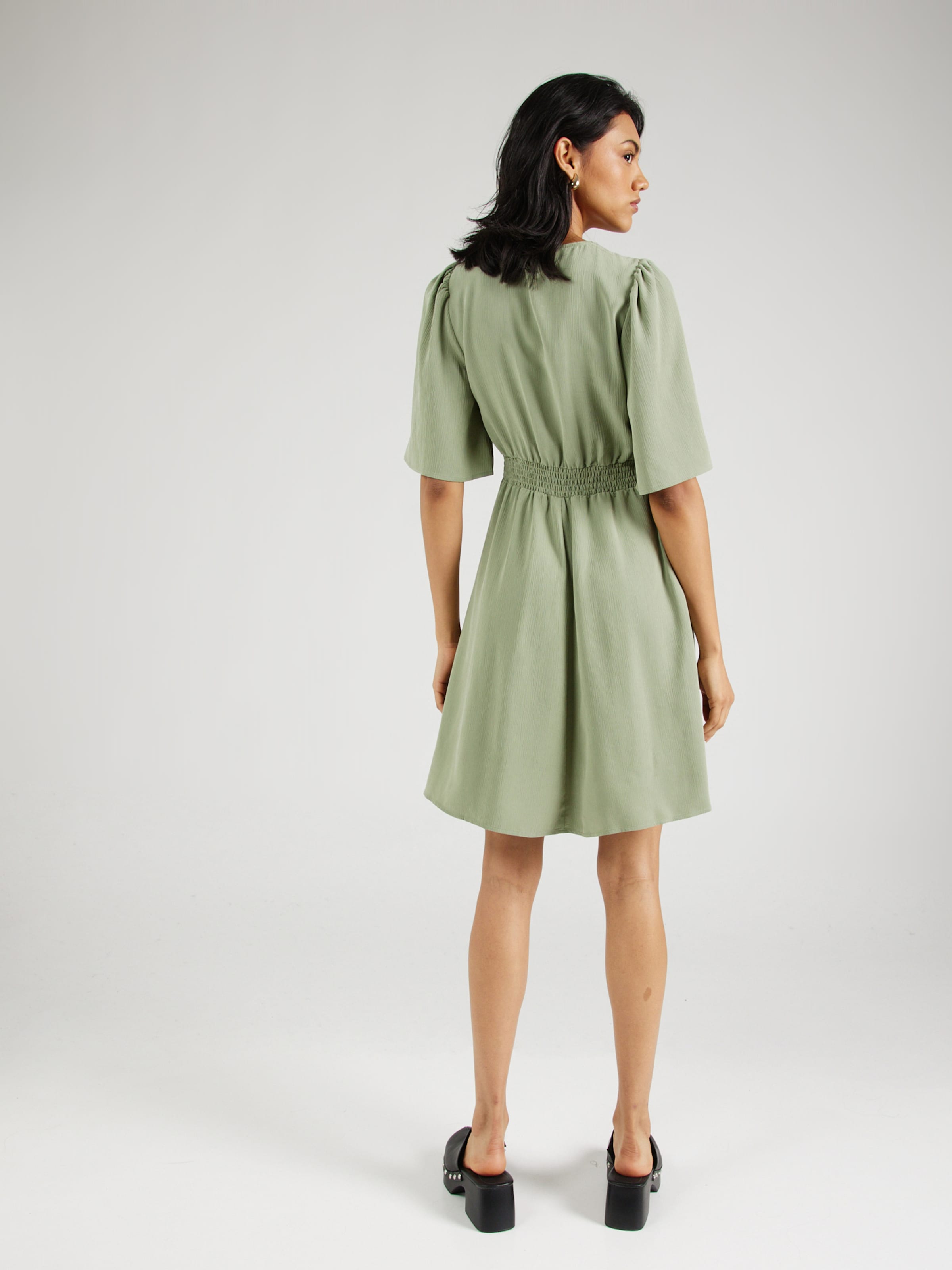 mbym Jurk Melika in Pastelgroen ABOUT YOU
