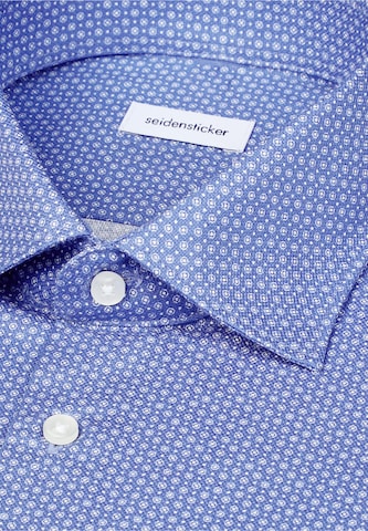 Coupe slim Chemise business 'Schwarze Rose' SEIDENSTICKER en bleu