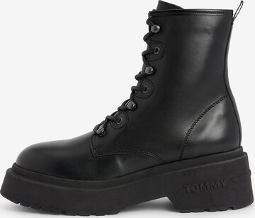 Tommy Jeans Lace-Up Boots in Black: front