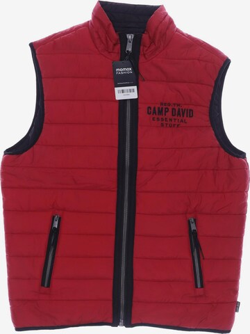 CAMP DAVID Vest in M in Red: front