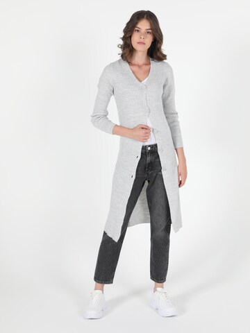 Cardigan Colin's en gris : devant