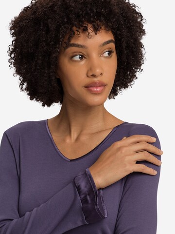 Chemise de nuit 'Claire' Hanro en violet