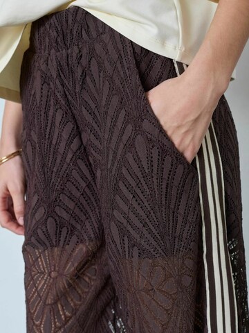 regular Pantaloni ' LetiCC ' di co'couture in marrone