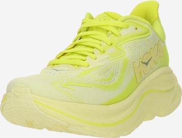 Chaussure de course 'CLIFTON 10' HOKA en jaune : devant