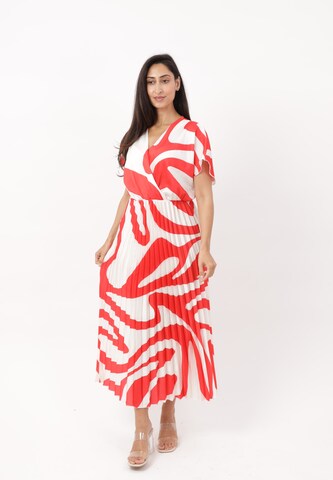 Elara Dress in Red: front