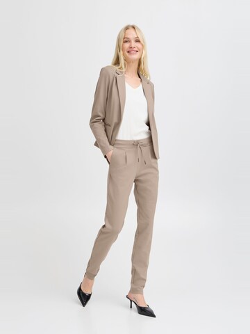 b.young Tapered Bandplooibroek ' BYRizetta ' in Beige